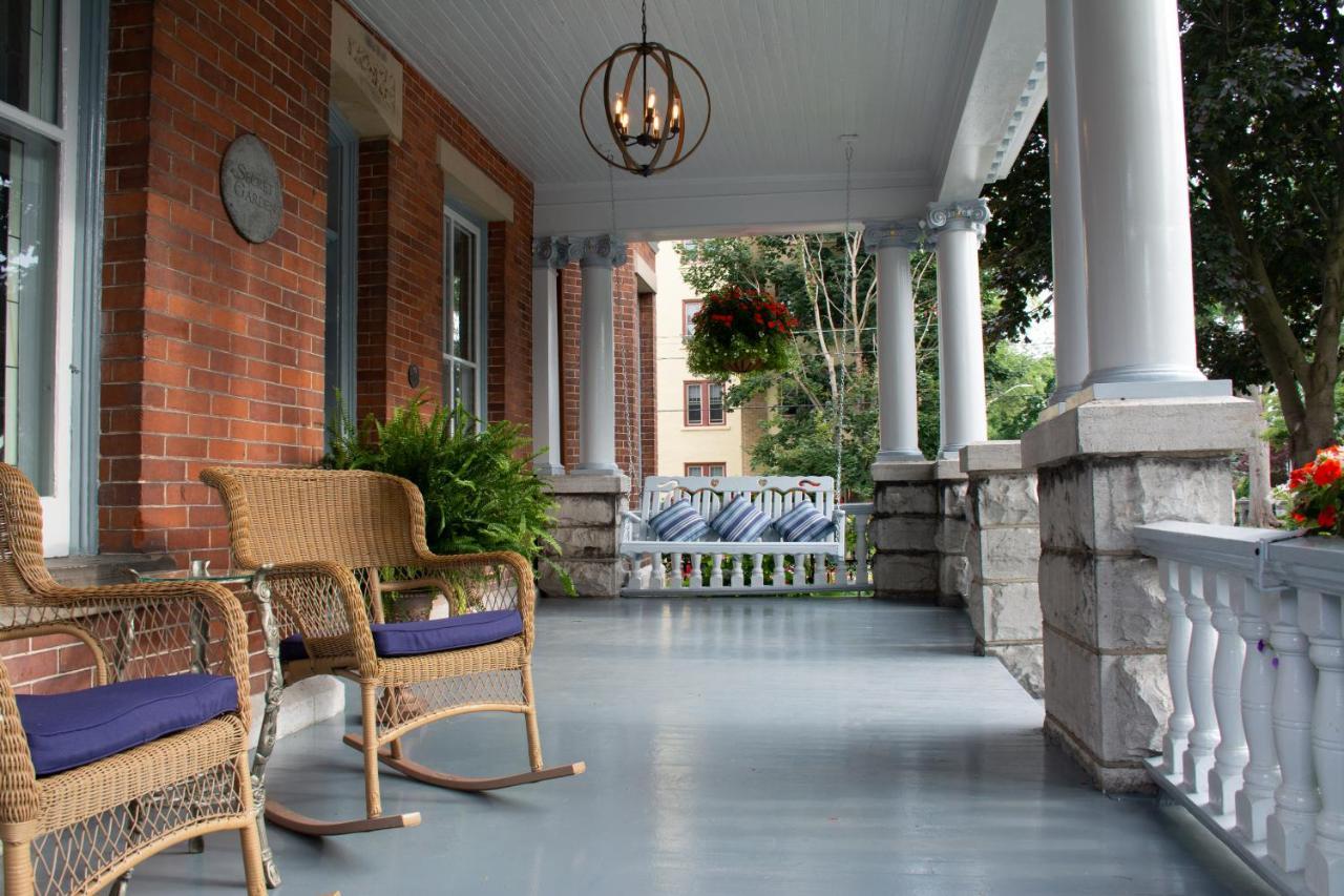 The Secret Garden Inn Kingston Luaran gambar